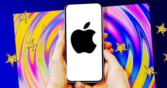 Global iPhone shipments fell 9.6% in the first quarter, another sign of Apple's woes this year Apple technology jobs, Apple Store, Apple company history, Apple India, Apple login, When did Apple become popular,